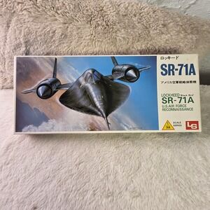 LS 1:144 Scale Series Lockheed SR 71A Blackbird Reconnaissance Model Kit